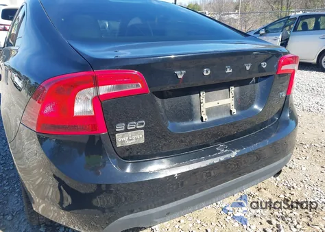 2012 Volvo S60 T5 z USA, uszkodzony, nr VIN YV1622FS6C2143756